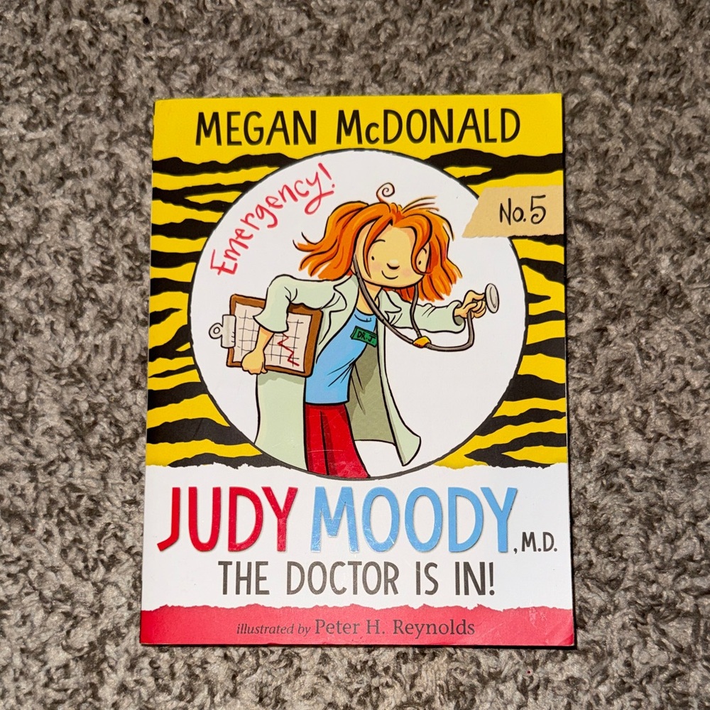 Judy Moody Emergency! No. 5 Book